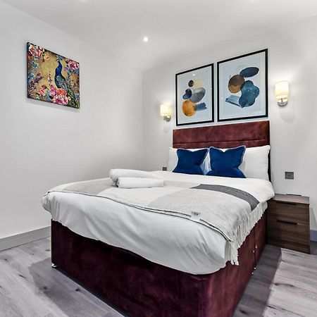 Amazing 2 Bedroom Apartment In Greater Londýn Exteriér fotografie